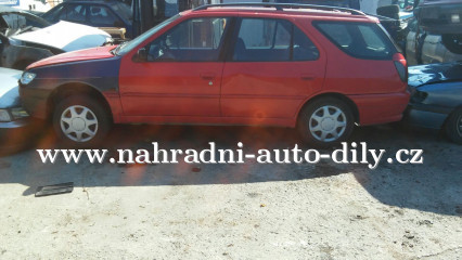 Peugeot 306 kombi červená na díly ČB / nahradni-auto-dily.cz