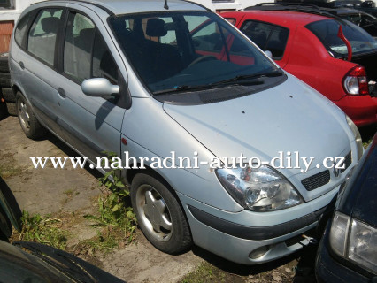 Renault Scenic stříbrná na náhradní díly Plzeň / nahradni-auto-dily.cz