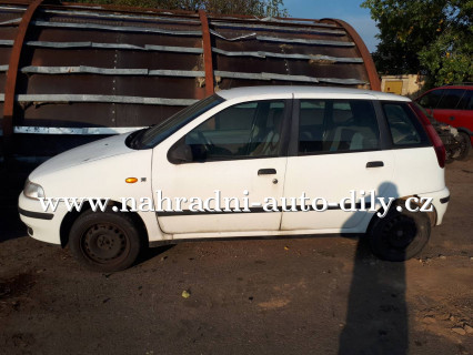 Fiat Punto 5dv. bílá na náhradní díly Brno / nahradni-auto-dily.cz