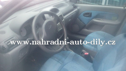 Renault Clio modrá - díly z tohoto vozu / nahradni-auto-dily.cz