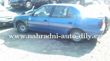 Peugeot 306 modrá na náhradní díly Tábor / nahradni-auto-dily.cz