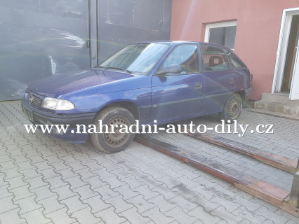 OPEL ASTRA 1.6i, motor X16SZ na náhradní díly Pardubice / nahradni-auto-dily.cz