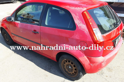 Ford Fiesta červená na náhradní díly Brno / nahradni-auto-dily.cz