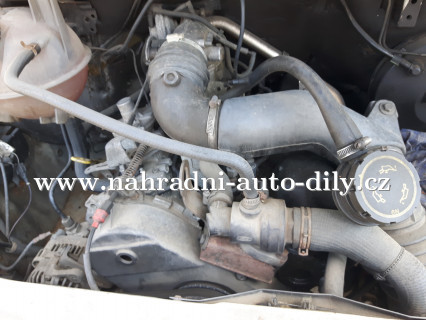 Motor Ford Transit 2,5 DI 4FB / nahradni-auto-dily.cz