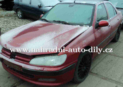 Náhradní díly z vozu Peugeot 406