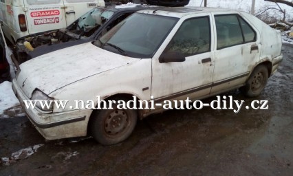 Renault 19 bílá na díly České Budějovice / nahradni-auto-dily.cz