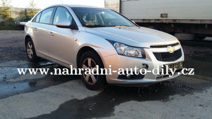 CHEVROLET CRUZE 1.8i rok 2010 na náhradní díly Pardubice / nahradni-auto-dily.cz