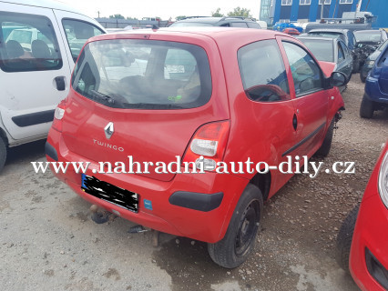 RENAULT TWINGO II, motor 1.2i, rok 2008 na náhradní díly Pardubice