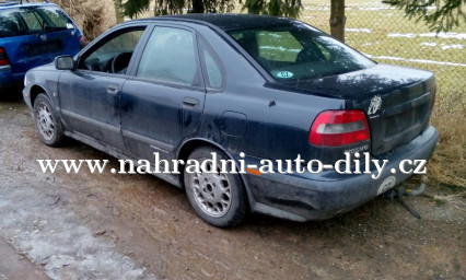 Volvo S40 modrá na díly České Budějovice / nahradni-auto-dily.cz