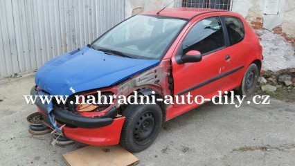 Peugeot 206 1,4i 1999 na náhradní díly České Budějovice / nahradni-auto-dily.cz